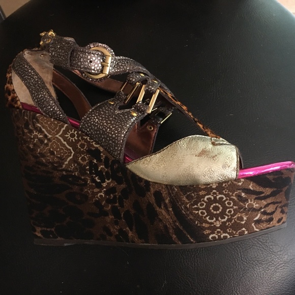 Last chance: Sergio Zelcer Animal Print Wedge Sandals size 6 - Picture 3 of 8